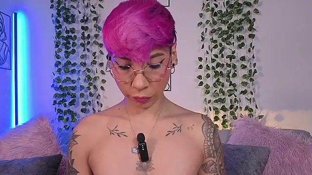 MiaMorgan  online show from March 20, 2026, 3:13 pm