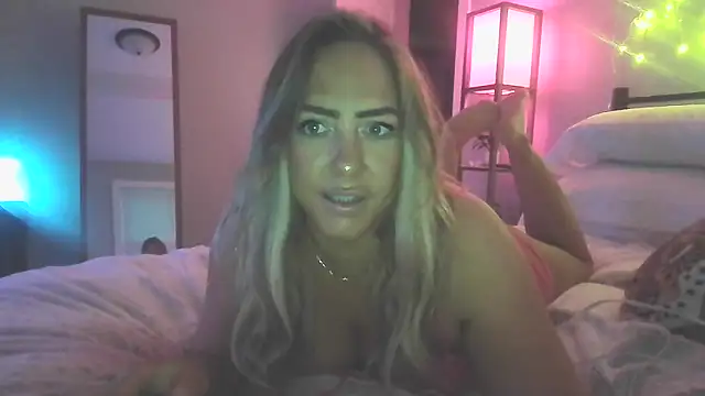 sunshinekisses online show from March 20, 2025, 11:49 am