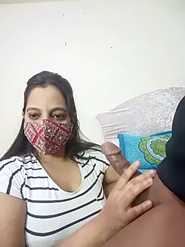 Taniya07 online show from November 28, 2025, 5:46 pm