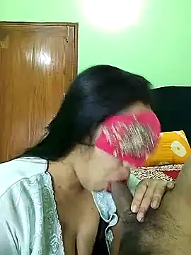 Taniya07 online show from February 28, 2025, 5:15 pm