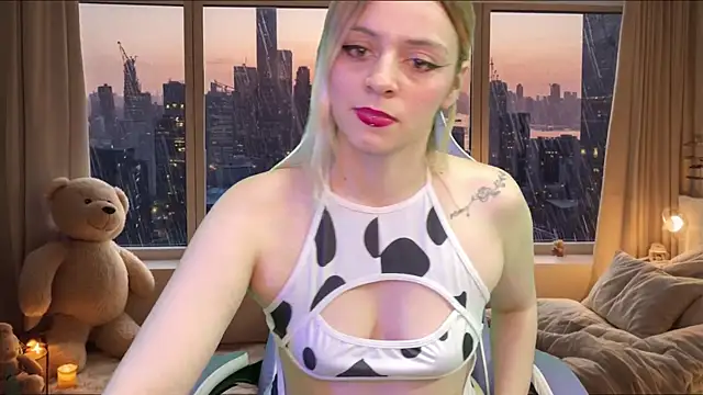 Snapshot of Dolce--Mia---Bianchi__07 chatting on March 21, 2025, 8:17 am Dolce--Mia---Bianchi 07 online show from March 21, 2025, 8:17 am