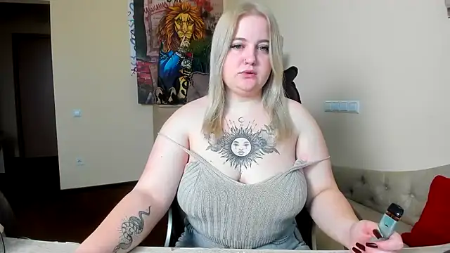 Doliss online show from October 4, 2025, 6:59 am