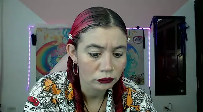 Misskinkydirty97 online show from December 5, 2024, 8:38 pm