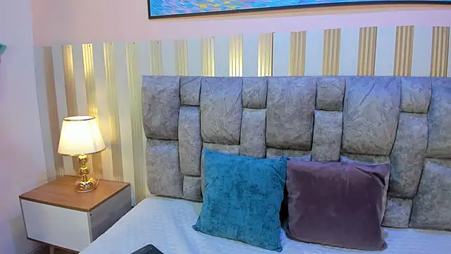 nova lane online show from January 13, 2026, 7:40 pm