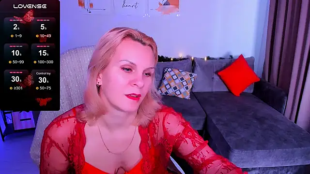 Snapshot of Louisa_Bay chatting on January 17, 2025, 11:06 am Louisa Bay online show from January 17, 2025, 11:06 am