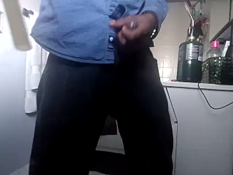 DevinToore online show from October 31, 2025, 10:38 pm