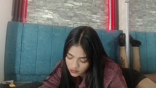 kihara candy69 online show from December 18, 2025, 8:56 pm