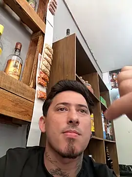 Farias8837 online show from October 29, 2025, 3:11 pm