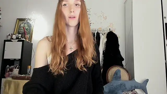 LisaIcon online show from February 4, 2026, 6:58 pm