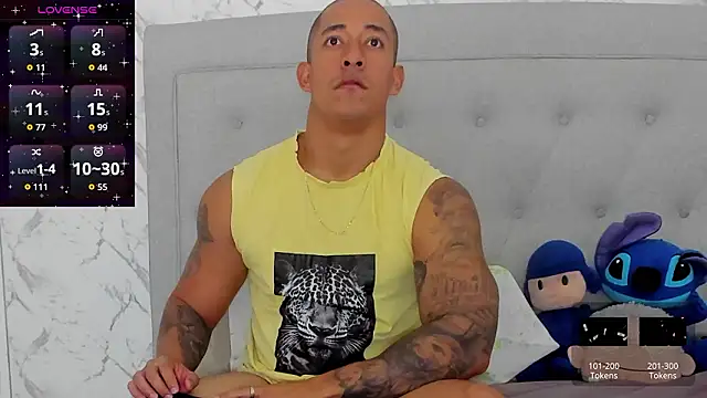 Snapshot of luigiferrara chatting on February 21, 2026, 7:49 pm luigiferrara online show from February 21, 2026, 7:49 pm