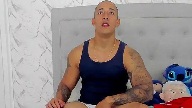 Snapshot of luigiferrara chatting on February 25, 2026, 9:25 pm luigiferrara online show from February 25, 2026, 9:25 pm