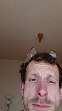 Snapshot of DonCristian chatting on November 30, 2025, 1:45 pm DonCristian online show from November 30, 2025, 1:45 pm
