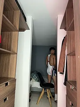 Busterspinter online show from February 14, 2026, 12:44 am