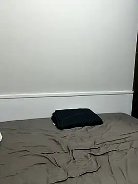 Benson18y online show from October 2, 2025, 3:04 pm