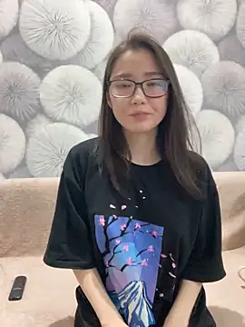 Milka23 online show from March 7, 2025, 8:00 pm