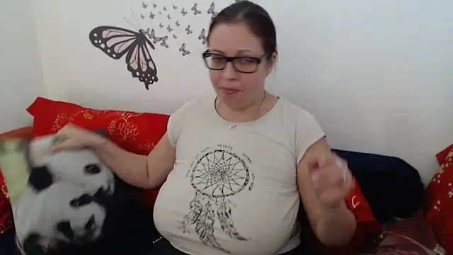 LadyHellene online show from March 6, 2025, 10:20 am