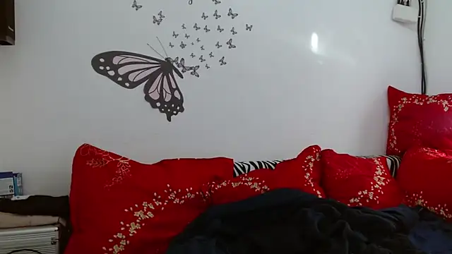 LadyHellene online show from September 21, 2025, 6:18 am