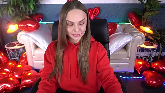 KiraGrayy online show from February 18, 2026, 1:51 pm