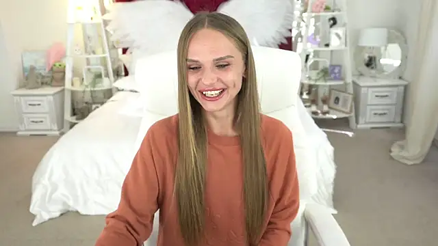 Snapshot of KiraGrayy chatting on September 25, 2025, 12:55 pm KiraGrayy online show from September 25, 2025, 12:55 pm