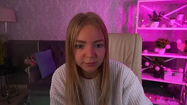 EmilySunshineS online show from October 15, 2025, 5:39 am