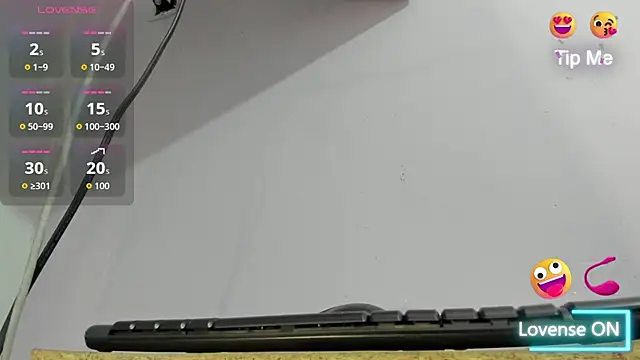  candy jade  online show from November 22, 2025, 11:53 am