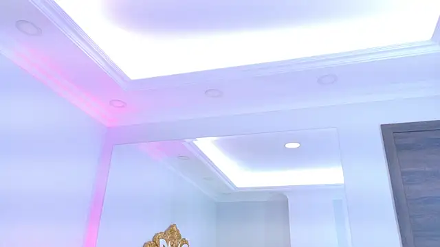 AshleyFerri online show from December 17, 2025, 11:37 am