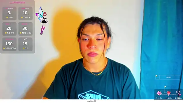 Snapshot of miavalentinaaa chatting on September 15, 2025, 2:45 am miavalentinaaa online show from September 15, 2025, 2:45 am