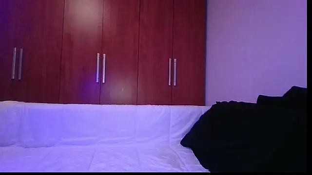 KarolinaReaper online show from October 31, 2025, 11:40 am