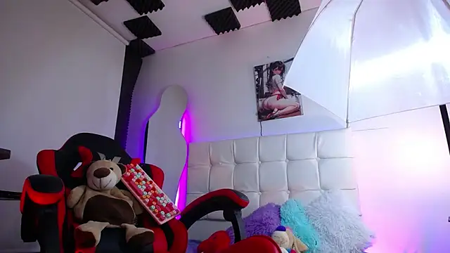 kaoz 36 online show from February 28, 2025, 8:18 pm