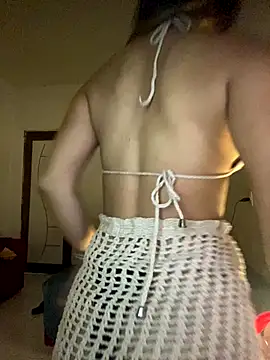 Carolinen online show from September 19, 2025, 9:52 pm