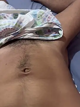 Snapshot of E_Himeros chatting on December 21, 2024, 5:47 am E Himeros online show from December 21, 2024, 5:47 am