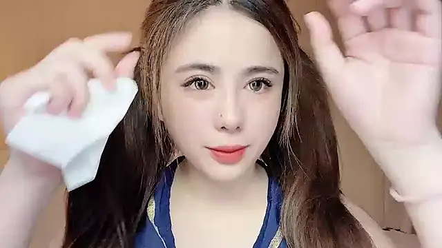 Snapshot of jiaozi-kiss chatting on March 11, 2025, 5:57 am jiaozi-kiss online show from March 11, 2025, 5:57 am