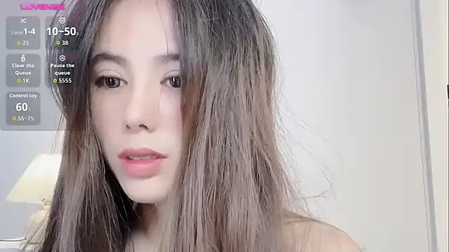 Snapshot of jiaozi-kiss chatting on October 13, 2025, 2:02 am jiaozi-kiss online show from October 13, 2025, 2:02 am