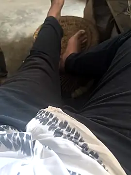 Snapshot of rana9639_1 chatting on October 22, 2025, 6:46 am rana9639 1 online show from October 22, 2025, 6:46 am