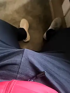 Snapshot of rana9639_1 chatting on February 7, 2025, 5:31 am rana9639 1 online show from February 7, 2025, 5:31 am