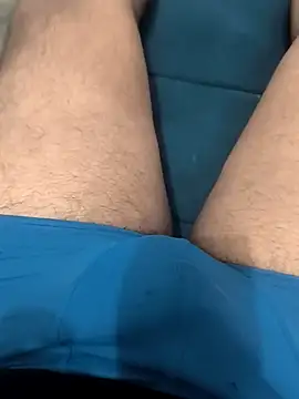 Snapshot of rana9639_1 chatting on February 24, 2025, 10:48 am rana9639 1 online show from February 24, 2025, 10:48 am