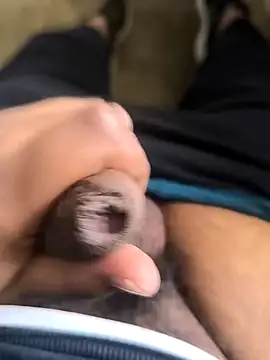 Snapshot of rana9639_1 chatting on February 12, 2025, 7:44 am rana9639 1 online show from February 12, 2025, 7:44 am