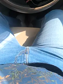 Snapshot of rana9639_1 chatting on February 8, 2025, 8:20 am rana9639 1 online show from February 8, 2025, 8:20 am