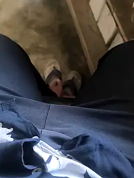 Snapshot of rana9639_1 chatting on March 20, 2025, 4:07 am rana9639 1 online show from March 20, 2025, 4:07 am