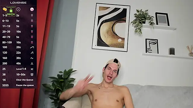 Snapshot of Piero_NightDay chatting on December 8, 2024, 3:35 pm Piero NightDay online show from December 8, 2024, 3:35 pm