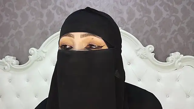 Snapshot of Hajar_Kar chatting on May 6, 2026, 6:39 am Hajar Kar online show from May 6, 2026, 6:39 am