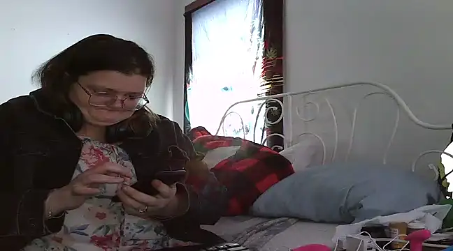 wild hot mess online show from January 30, 2025, 7:48 pm