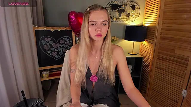 Aria69Stars online show from March 20, 2025, 12:22 pm