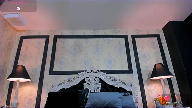 Snapshot of ImSophiie chatting on June 3, 2026, 1:17 am ImSophiie online show from June 3, 2026, 1:17 am