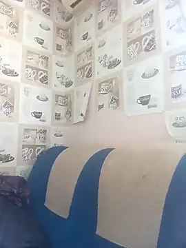 Veronica-Celie online show from May 9, 2026, 9:01 am