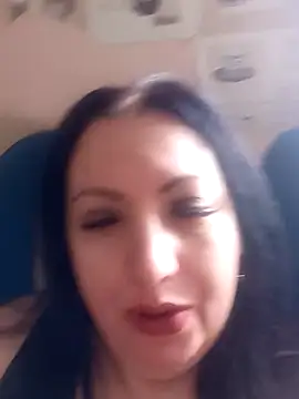 Veronica-Celie online show from June 1, 2026, 7:41 am