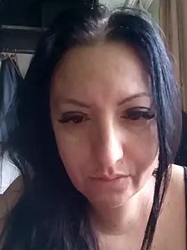 Veronica-Celie online show from November 26, 2025, 7:52 am