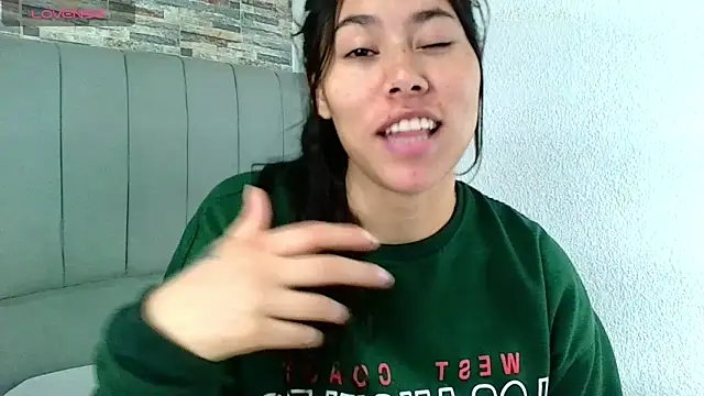 Snapshot of _joy_yva chatting on March 20, 2025, 2:53 pm joy yva online show from March 20, 2025, 2:53 pm