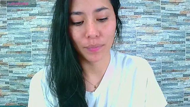 Snapshot of _joy_yva chatting on March 14, 2025, 6:50 pm joy yva online show from March 14, 2025, 6:50 pm