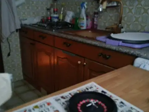 VeneRed online show from November 12, 2025, 7:12 am